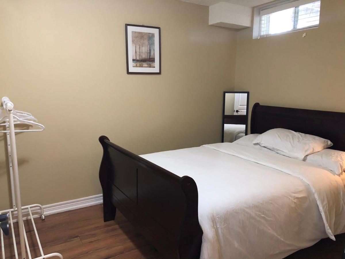 Spacious 2 Bedroom Guest Suite Toronto Zewnętrze zdjęcie