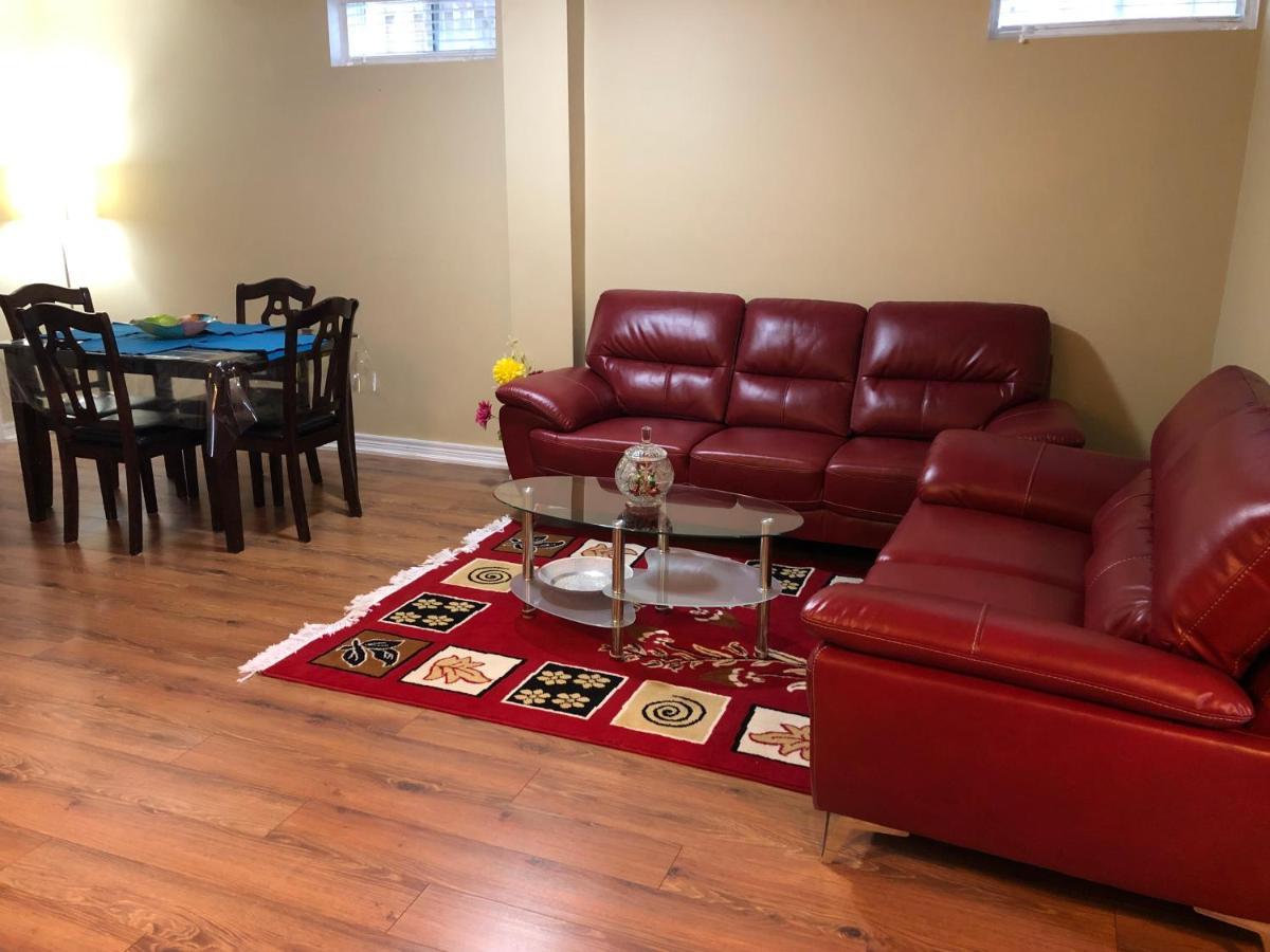 Spacious 2 Bedroom Guest Suite Toronto Zewnętrze zdjęcie